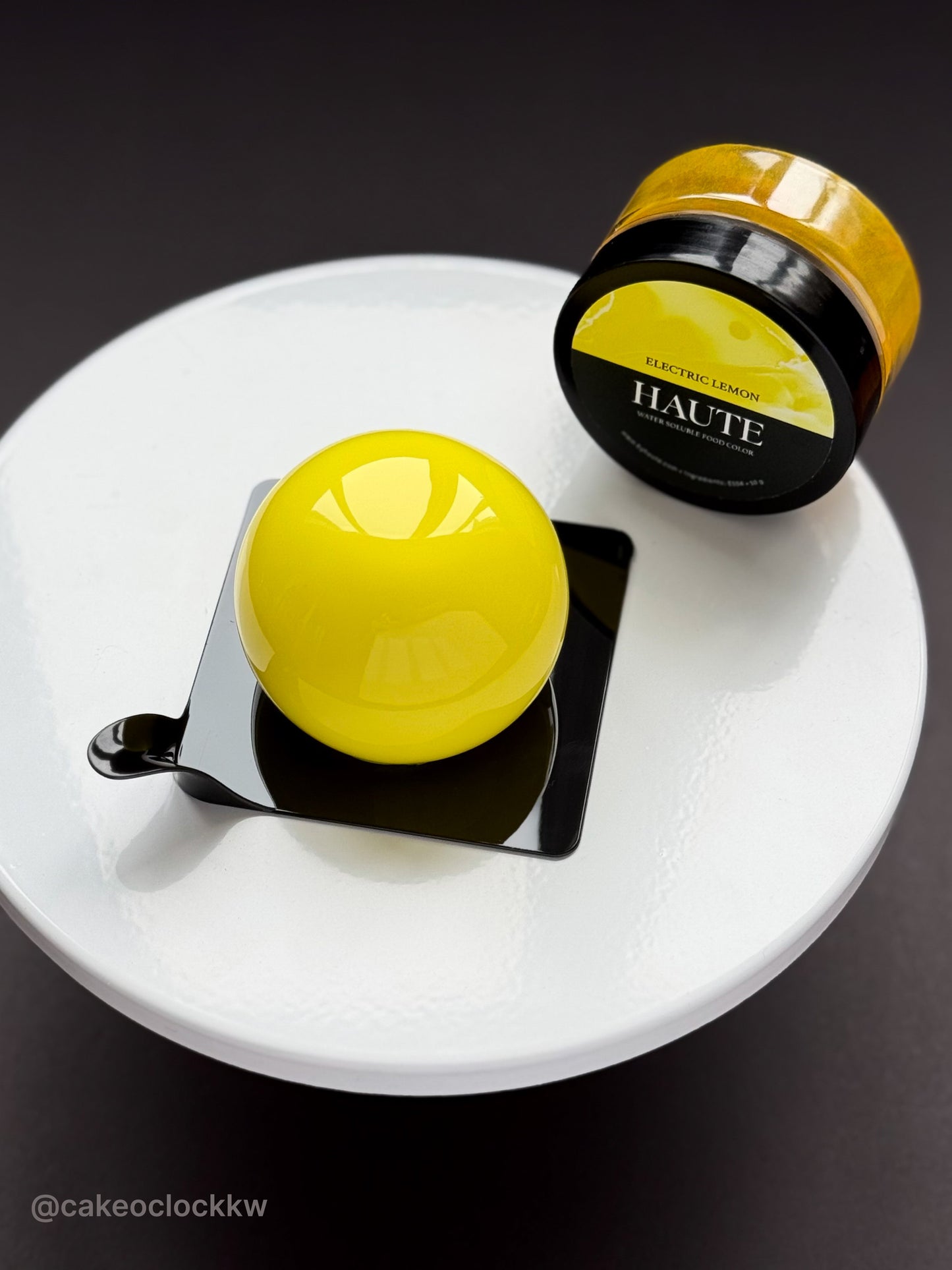 Best Haute Food Colors by Ksenia Penkina, Natural Colouring, Water Soluble, Oil Soluble, Fat Soluble Powder, Professional, Chefrubber, Colourmill, Chefmaster, Silikomart, Pavoni, Decorelief, Matfer, PastryClass, Valrhona, Cacao Barry, For Macarons, For Cakes