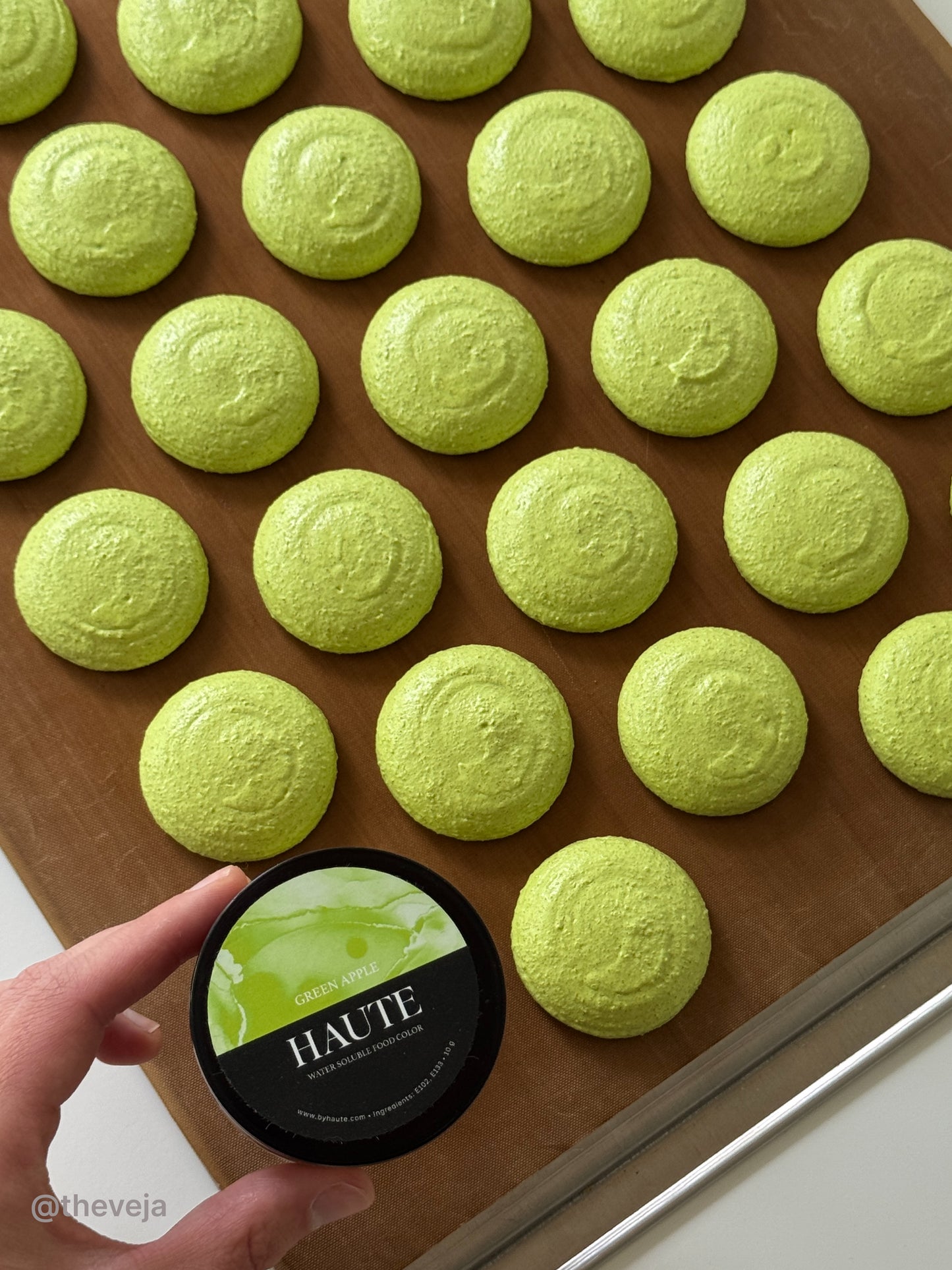 Best Haute Food Colors by Ksenia Penkina, Natural Colouring, Water Soluble, Oil Soluble, Fat Soluble Powder, Professional, Chefrubber, Colourmill, Chefmaster, Silikomart, Pavoni, Decorelief, Matfer, PastryClass, Valrhona, Cacao Barry, For Macarons, For Cakes