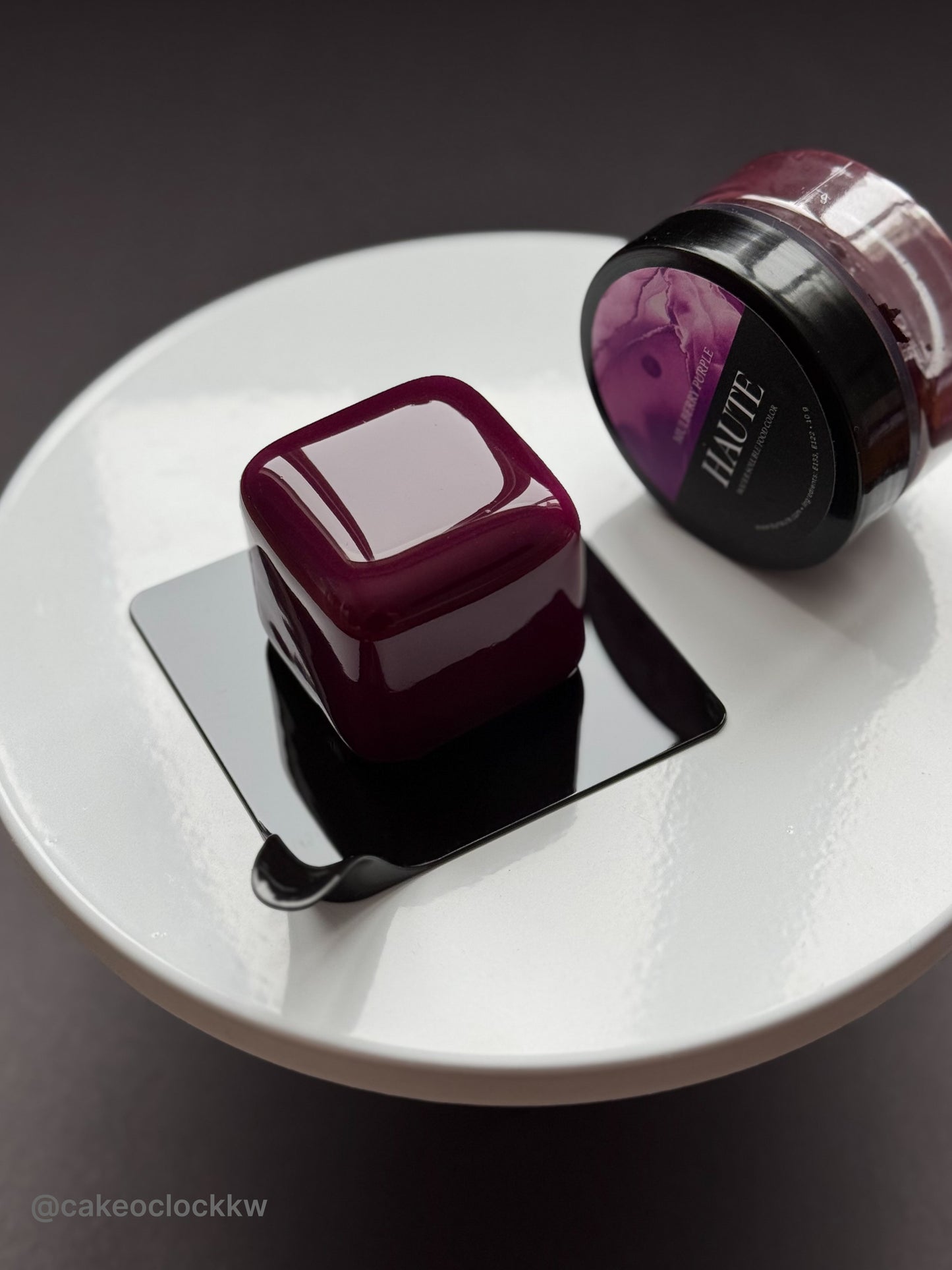 Best Haute Food Colors by Ksenia Penkina, Natural Colouring, Water Soluble, Oil Soluble, Fat Soluble Powder, Professional, Chefrubber, Colourmill, Chefmaster, Silikomart, Pavoni, Decorelief, Matfer, PastryClass, Valrhona, Cacao Barry, For Macarons, For Cakes