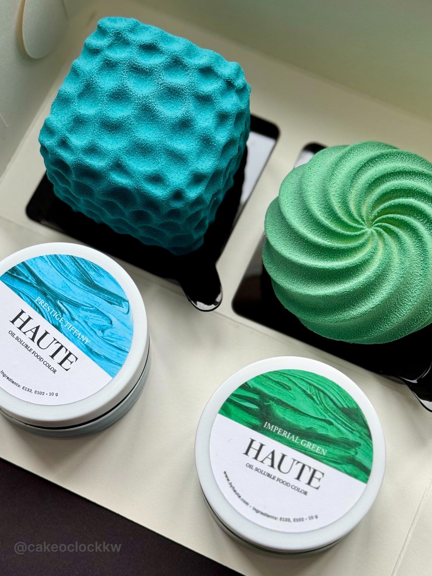 Best Haute Food Colors by Ksenia Penkina, Natural Colouring, Water Soluble, Oil Soluble, Fat Soluble Powder, Professional, Chefrubber, Colourmill, Chefmaster, Silikomart, Pavoni, Decorelief, Matfer, PastryClass, Valrhona, Cacao Barry, For Macarons, For Cakes