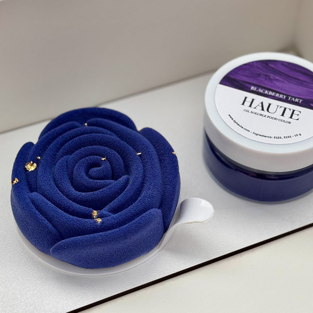 Best Haute Food Colors by Ksenia Penkina, Natural Colouring, Water Soluble, Oil Soluble, Fat Soluble Powder, Professional, Chefrubber, Colourmill, Chefmaster, Silikomart, Pavoni, Decorelief, Matfer, PastryClass, Valrhona, Cacao Barry, For Macarons, For Cakes, Dinara Kasko Molds