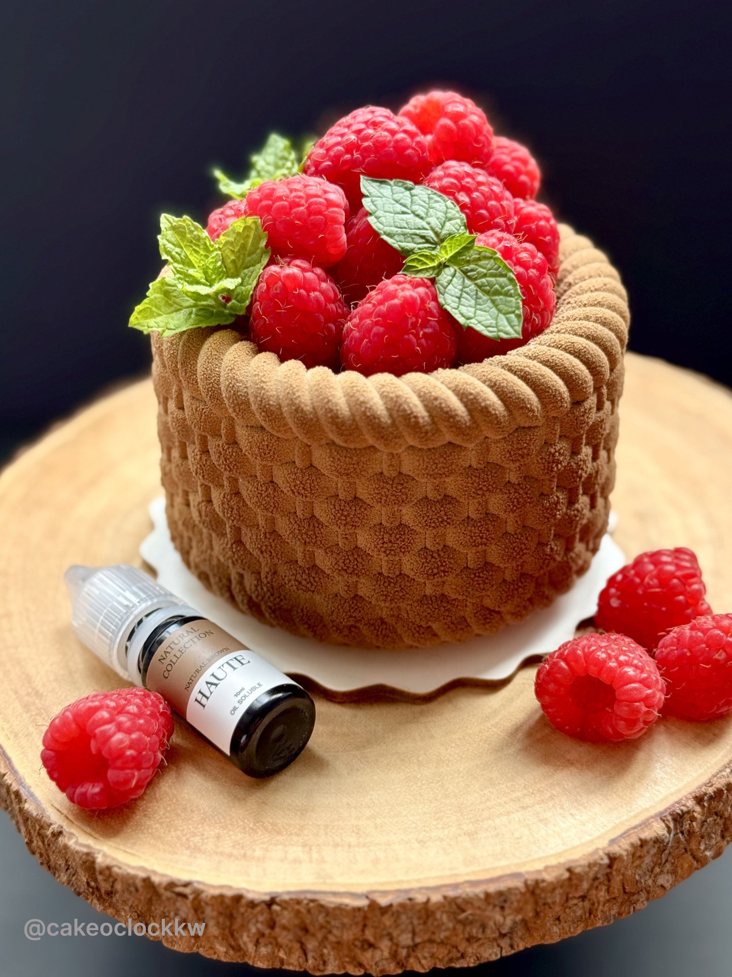 Best Natural Haute Food Colors by Ksenia Penkina, Vegetable Colours, Liquid Gel, Water Soluble, Oil Soluble, Fat Soluble Gel, Food Colouring, Chefrubber, Colourmill, Chefmaster, Silikomart, Pavoni, Decorelief, Matfer, PastryClass, Valrhona, Cacao Barry, For Macarons, For Glazing