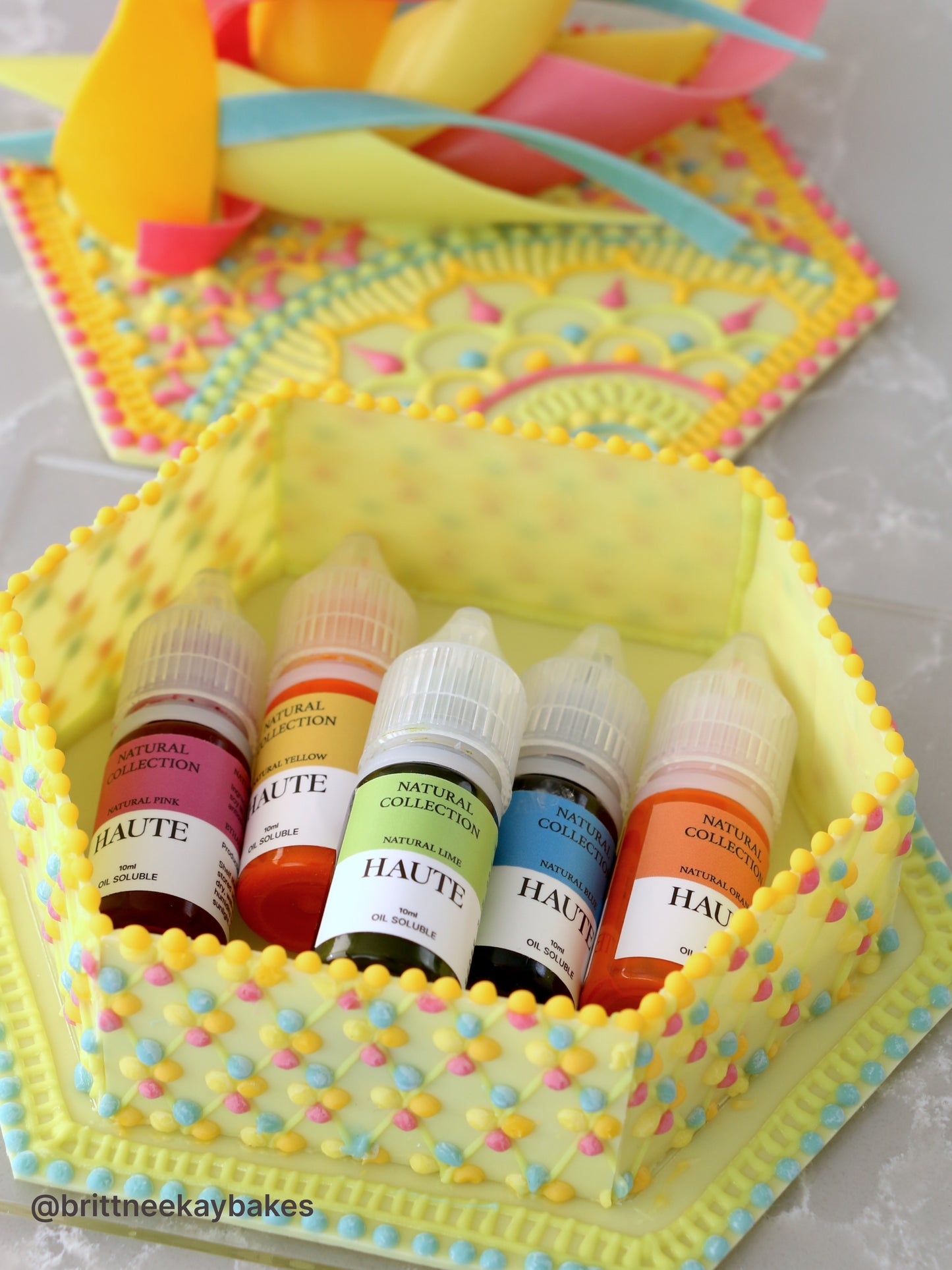 Best Natural Haute Food Colors by Ksenia Penkina, Vegetable Colours, Liquid Gel, Water Soluble, Oil Soluble, Fat Soluble Gel, Food Colouring, Chefrubber, Colourmill, Chefmaster, Silikomart, Pavoni, Decorelief, Matfer, PastryClass, Valrhona, Cacao Barry, For Macarons, For Glazing