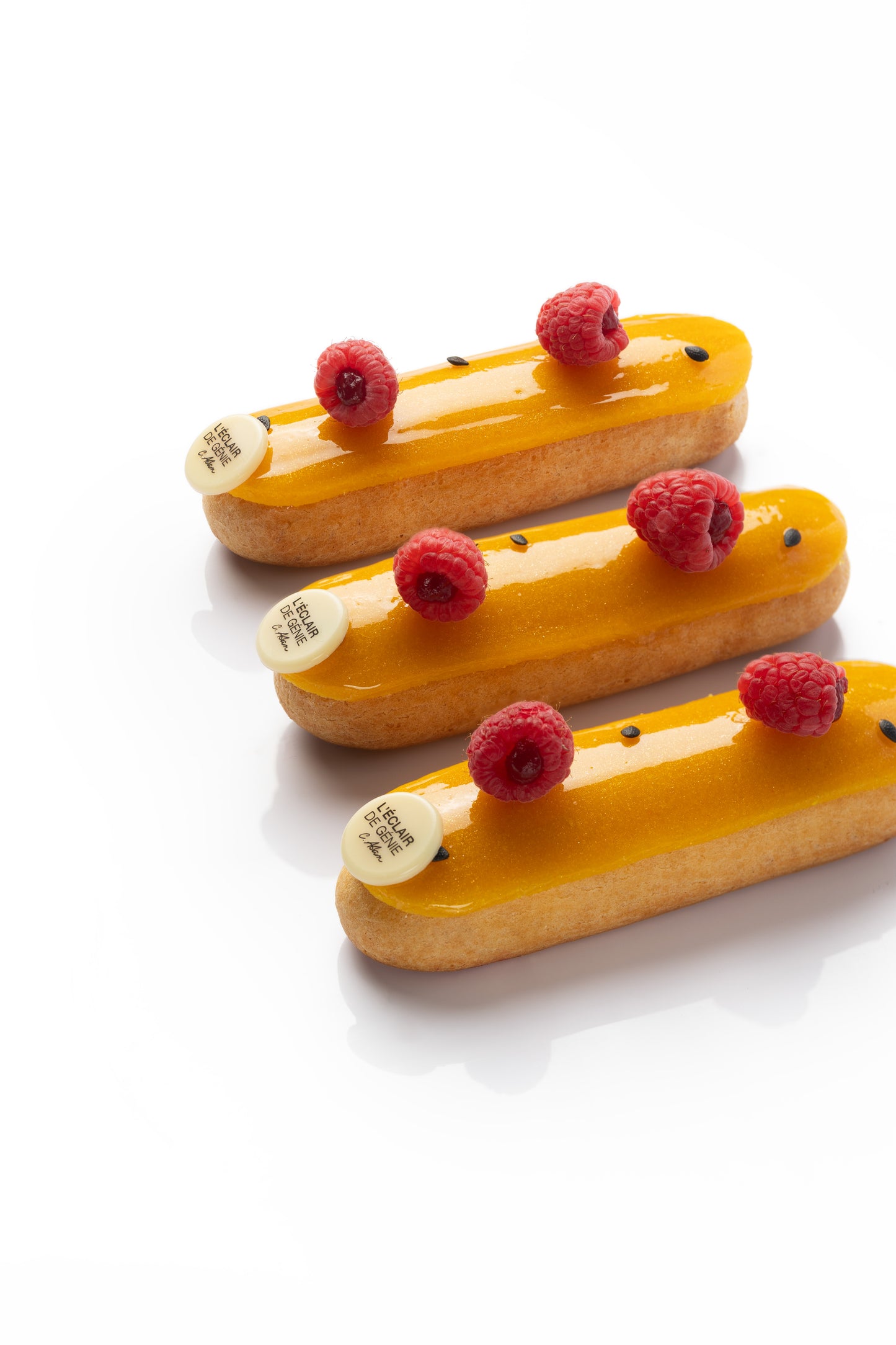 Finished Exotic Eclairs with Raspberry Recipe. Best Haute Food Colors by Ksenia Penkina, Natural Colouring, Water Soluble, Oil Soluble, Fat Soluble Powder, Professional, Chefrubber, Colourmill, Chefmaster, Silikomart, Pavoni, Decorelief, Matfer, PastryClass, Valrhona, Cacao Barry, For Macarons, For Cakes