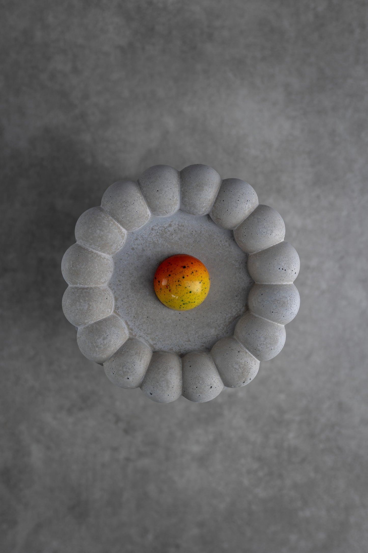 Online Class by Ramon Morato Teaching and Coloring Bonbons. Best Haute Food Colors by Ksenia Penkina, Natural Colouring, Water Soluble, Oil Soluble, Fat Soluble Powder, Professional, Chefrubber, Colourmill, Chefmaster, Silikomart, Pavoni, Decorelief, Matfer, PastryClass, Valrhona, Cacao Barry, For Macarons, For Cakes