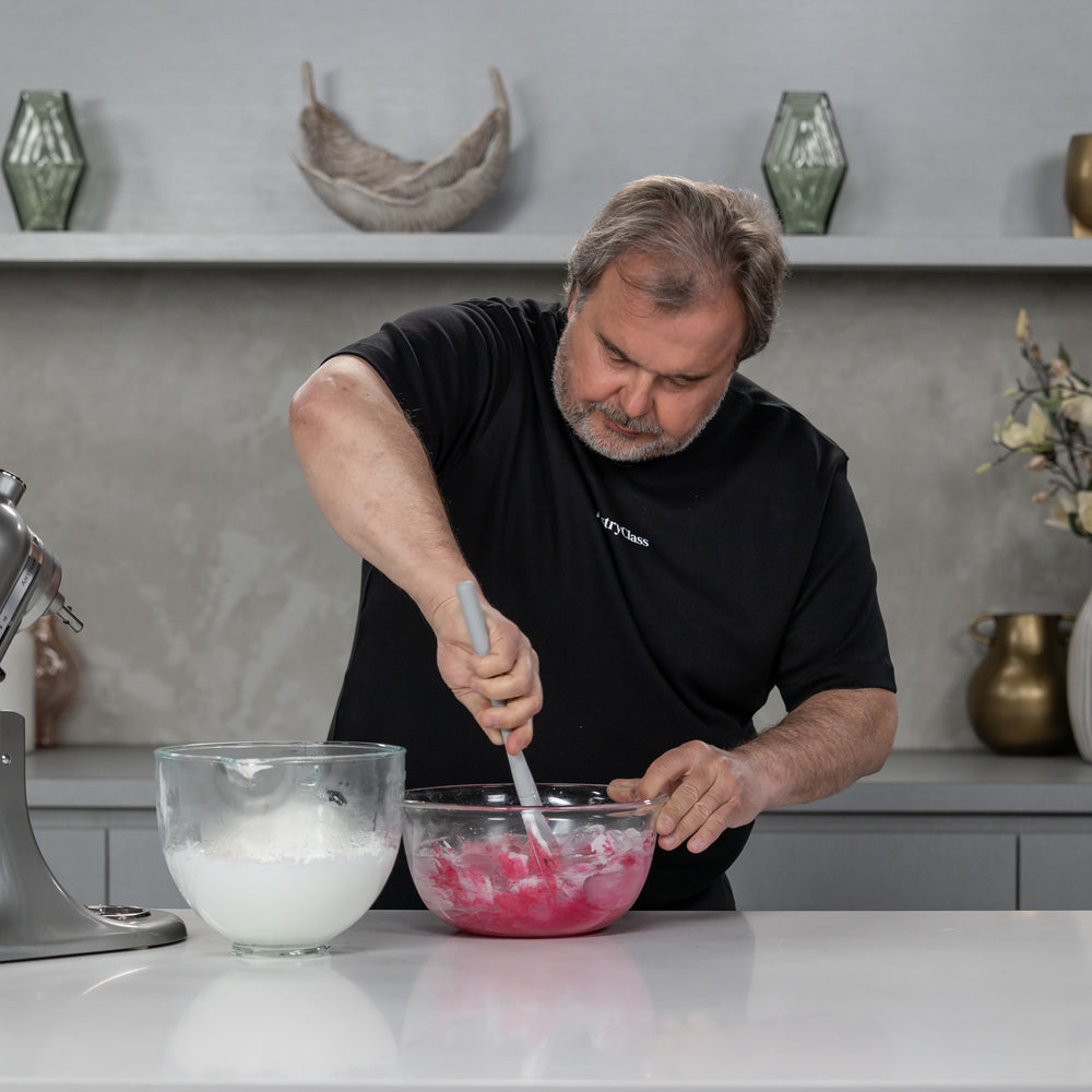 Online Class by Pierre Herme Teaching Macarons. Best Haute Food Colors by Ksenia Penkina, Natural Colouring, Water Soluble, Oil Soluble, Fat Soluble Powder, Professional, Chefrubber, Colourmill, Chefmaster, Silikomart, Pavoni, Decorelief, Matfer, PastryClass, Valrhona, Cacao Barry, For Macarons, For Cakes