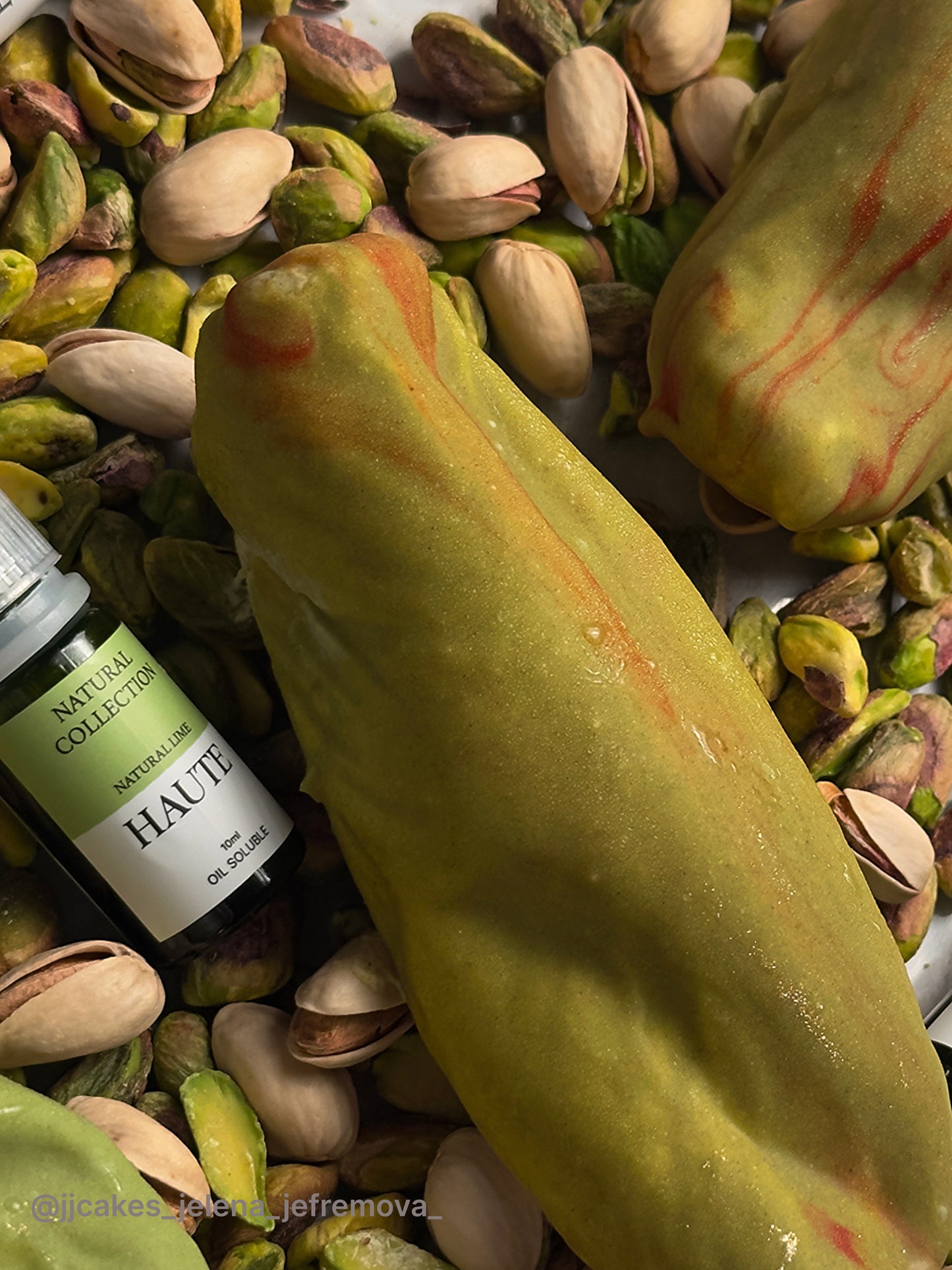 Best Natural Haute Food Colors by Ksenia Penkina, Vegetable Colours, Liquid Gel, Water Soluble, Oil Soluble, Fat Soluble Gel, Food Colouring, Chefrubber, Colourmill, Chefmaster, Silikomart, Pavoni, Decorelief, Matfer, PastryClass, Valrhona, Cacao Barry, For Macarons, For Glazing