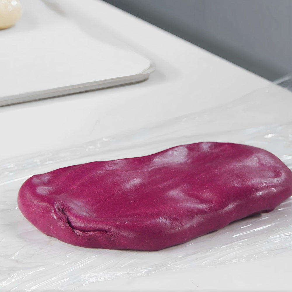 Final look at purple and pink bi-color brioche shiny dough recipe. Best Haute Food Colors by Ksenia Penkina, Natural Colouring, Water Soluble, Oil Soluble, Fat Soluble Powder, Professional, Chefrubber, Colourmill, Chefmaster, Silikomart, Pavoni, Decorelief, Matfer, PastryClass, Valrhona, Cacao Barry, For Macarons, For Cakes
