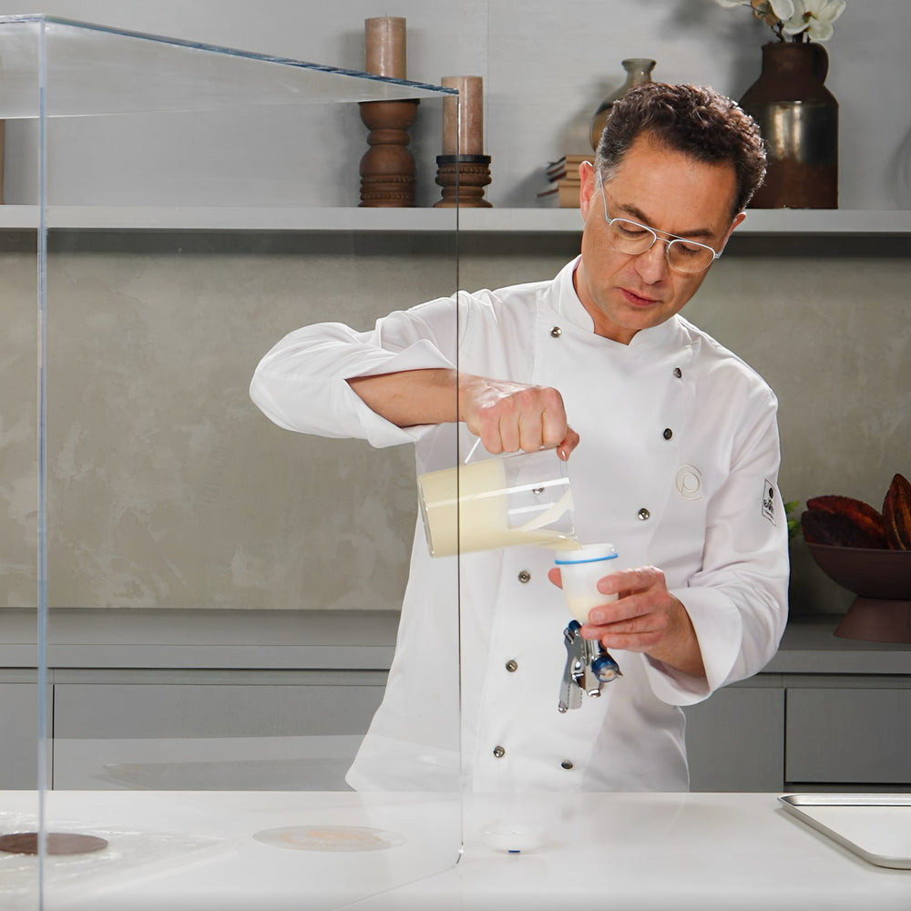 Best Haute Food Colors by Ksenia Penkina, Natural Colouring, Water Soluble, Oil Soluble, Fat Soluble Powder, Professional, Chefrubber, Colourmill, Chefmaster, Silikomart, Pavoni, Decorelief, Matfer, PastryClass, Valrhona, Cacao Barry, For Macarons, For Cakes